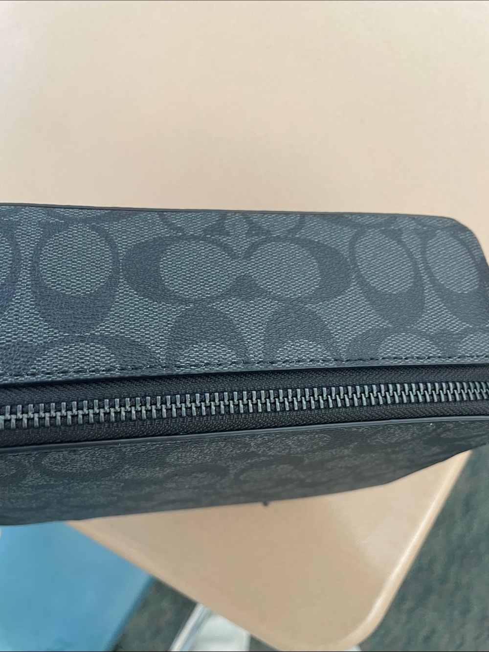 New Coach charcoal Signature accessories Zip Pouch - Picture 5 of 14